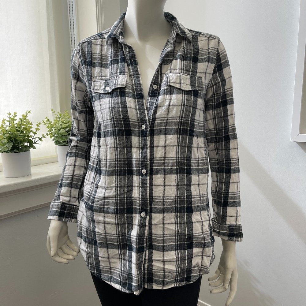 BP Black and White Plaid Flannel/Button Down Size XS